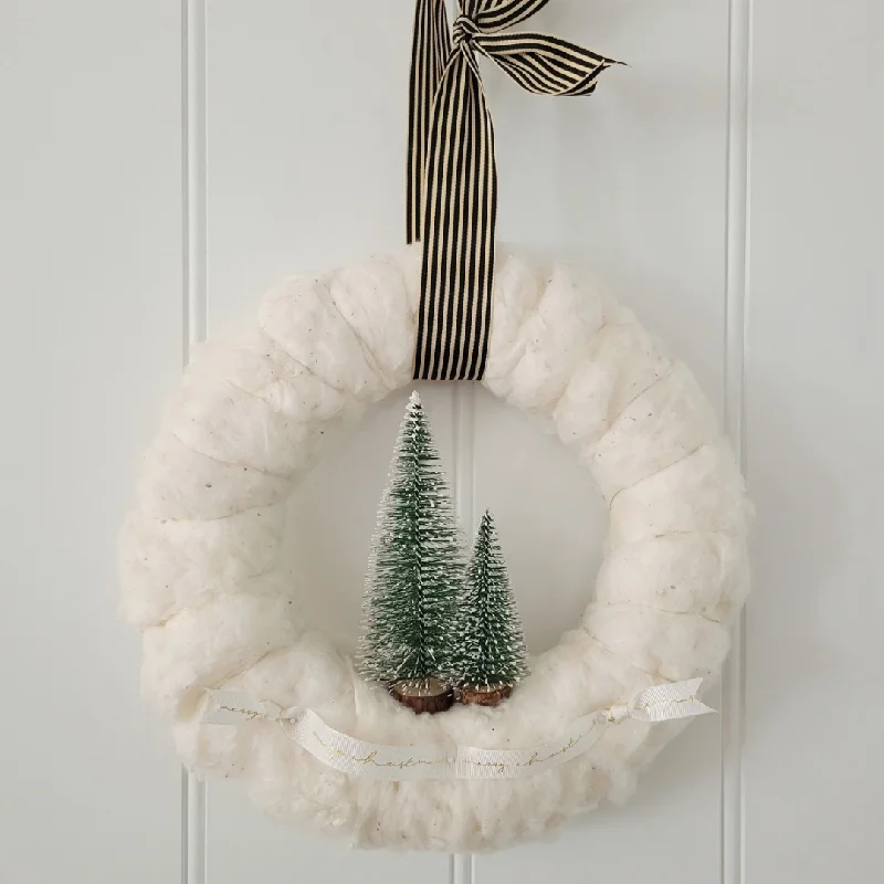 Australian Cotton Christmas Wreath (Pre-lit)