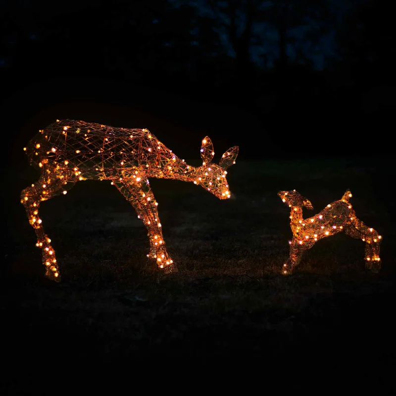 Christmas Reindeer Lights - 1M Brown Wicker Light Up Mother & Baby with 250 White LEDs